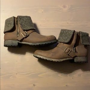 NWOB Rocket Dog boots